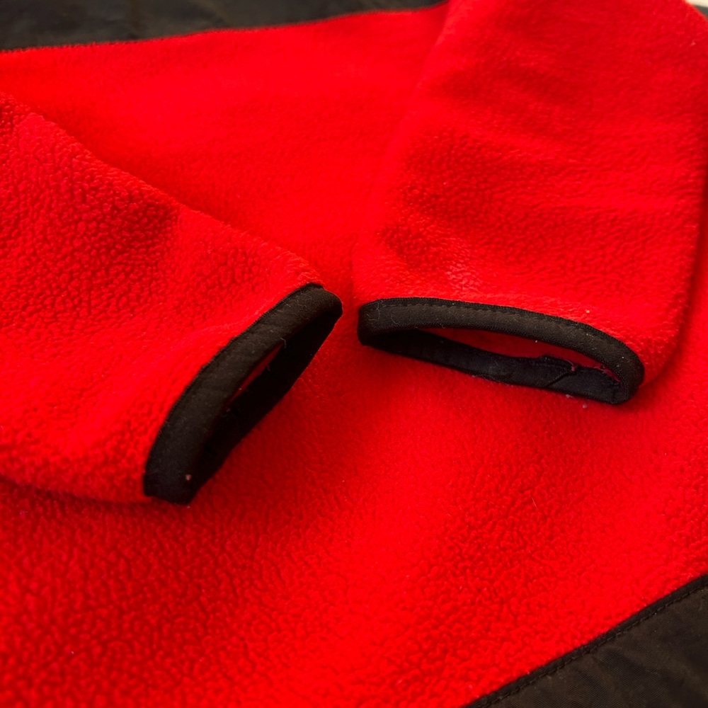 The North Face Red and Black Full-Zip Jacket - Picture 6 of 7